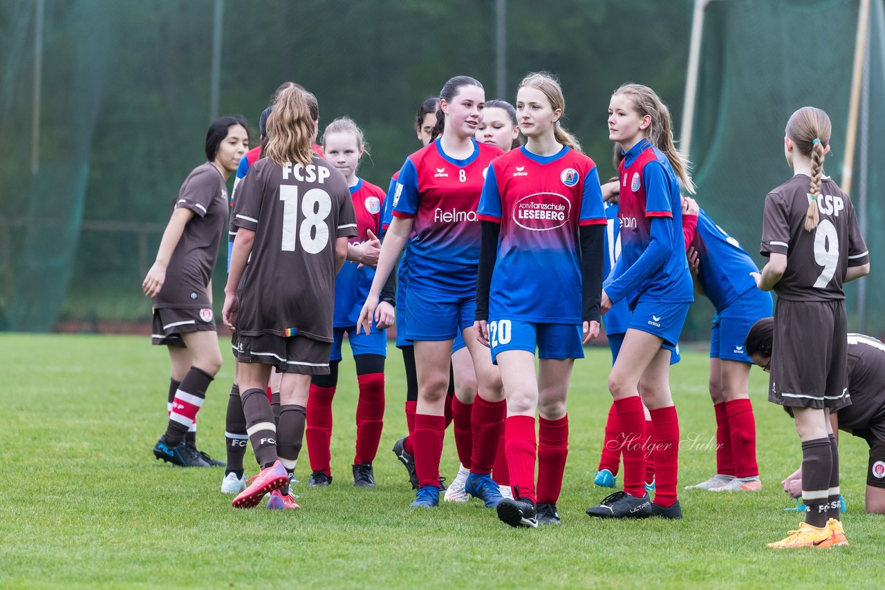 Bild 310 - wCJ VfL Pinneberg3 - St.Pauli : Ergebnis: 2:1